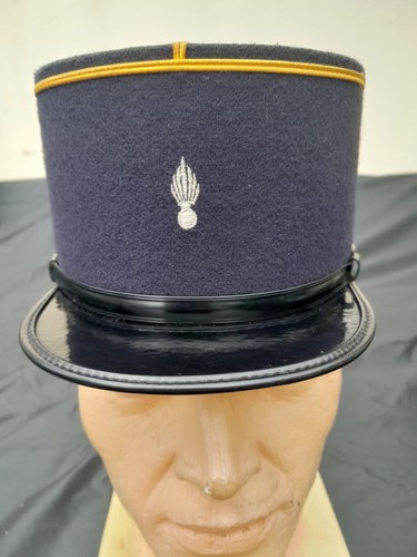 Vintage French Chasseurs Alpins SNCO kepi. rare Boxed Named CCH De Joie - Picture 5 of 8