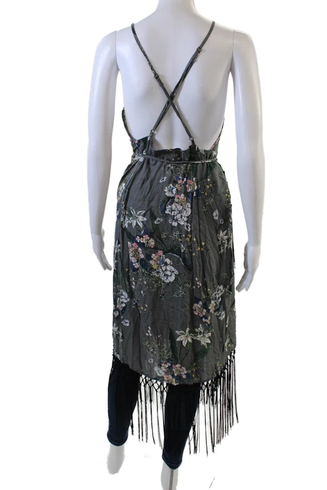 Blusa plumero gris con estampado floral sin mangas y detalle de flecos Cleobella para mujer talla S Foto 3 de 4