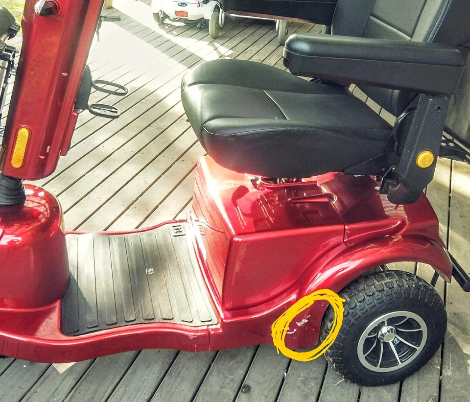 Freedom Lunar Grand Mobility Scooter - As New (NOW AT A REDUCED PRICE) - image 2 of 4