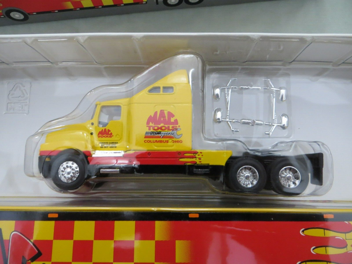 Mac Tools Getting The Job Done First Edition 1/64 Race Car Mac Tools Getting The Job Done First Edition 1/64 Race Car