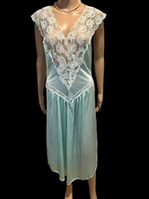Sexy Val Mode Nylon Nightgown Vintage Small Petite