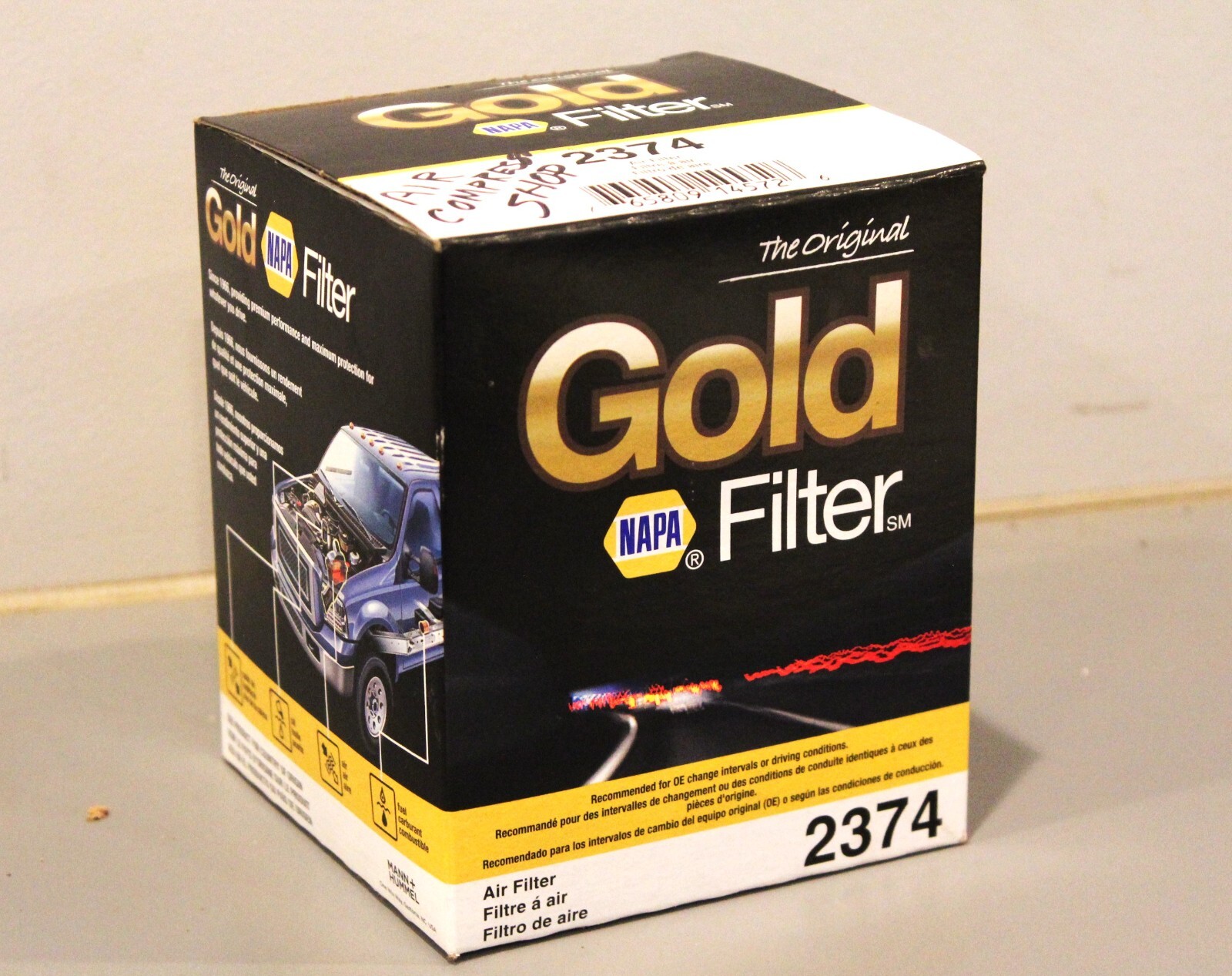 NAPA 2374 Air filter cross reference