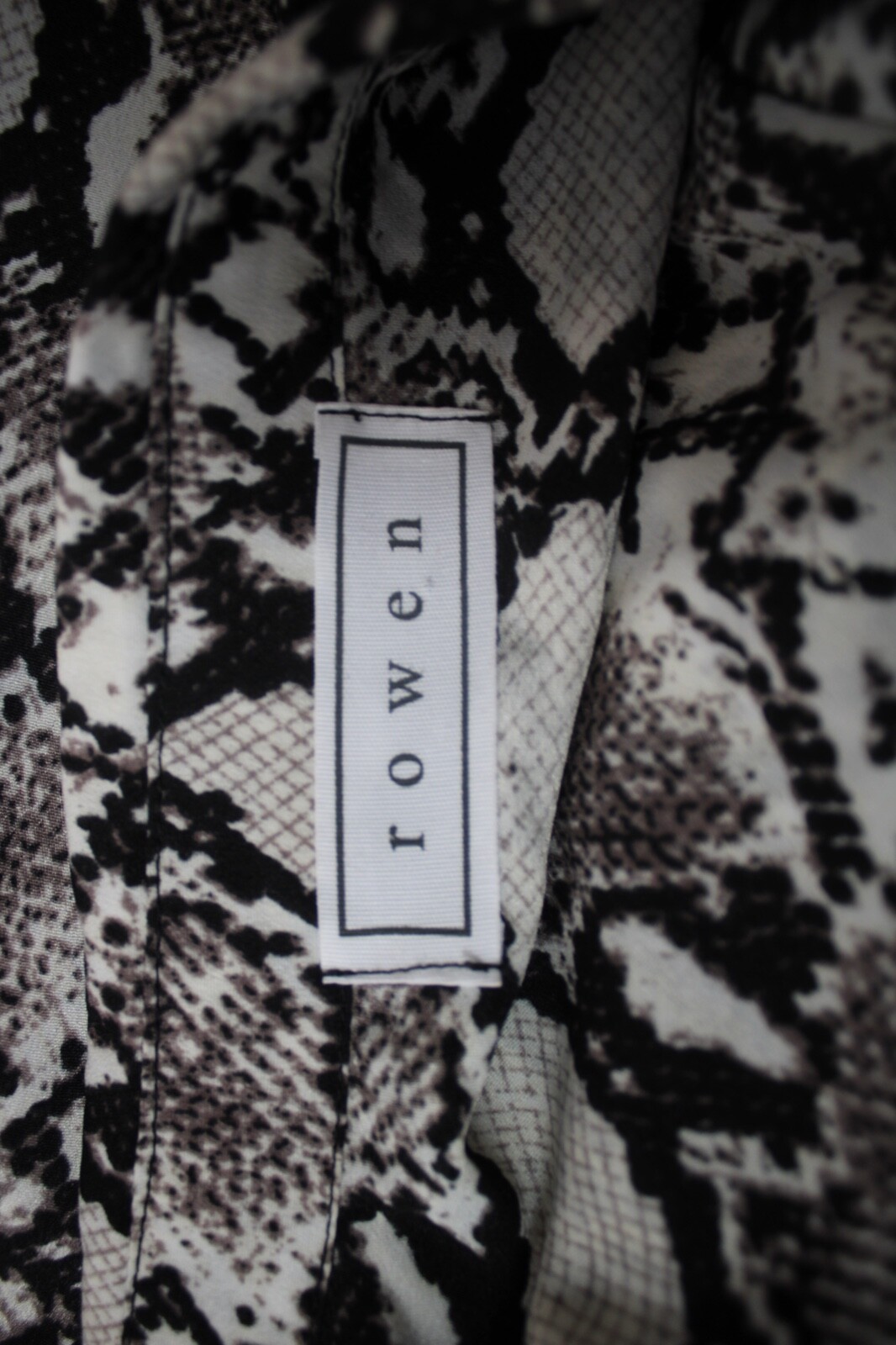 Rowen Python Top Size S - image 7