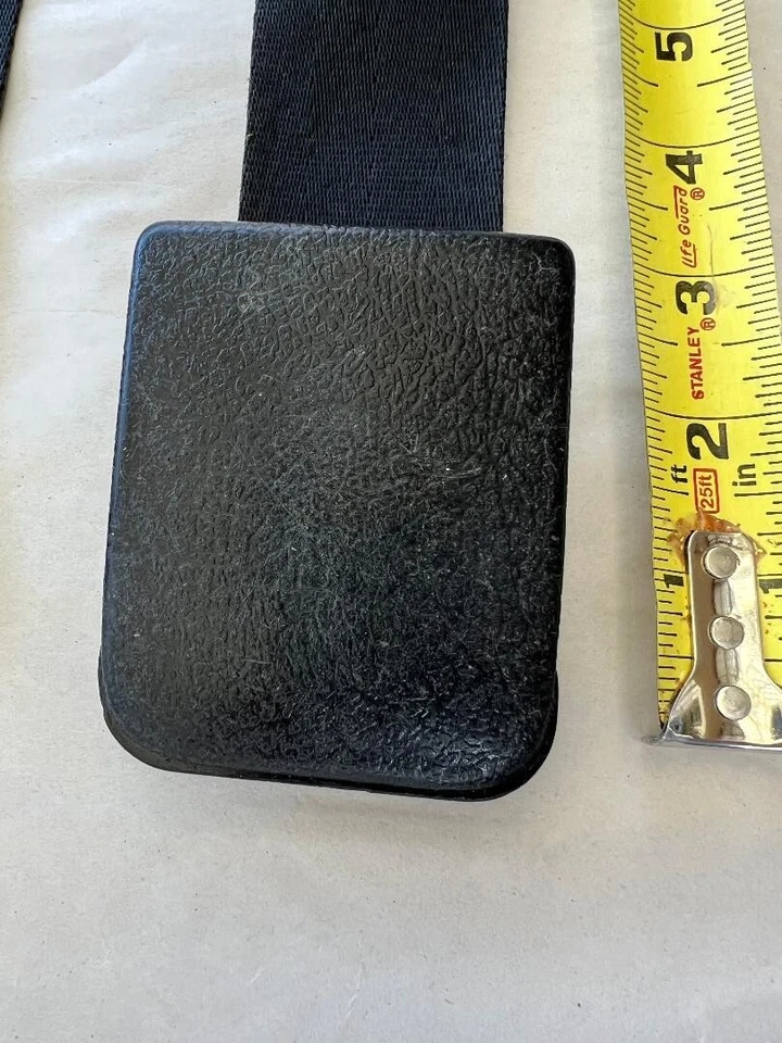 Cinturón de seguridad negro Jim Robbins modelo JR 6617 1966-67, buen usado. Foto 2 de 4