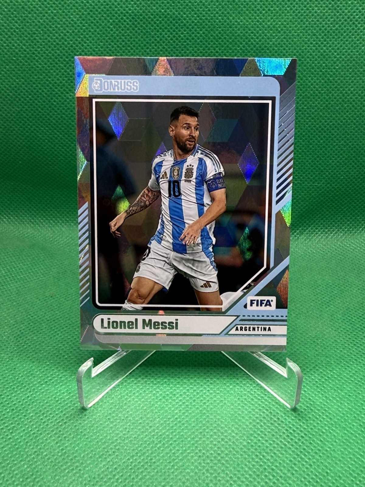 Lionel Messi 2024-25 Panini Donruss FIFA Cubic #80 -b5 view 2