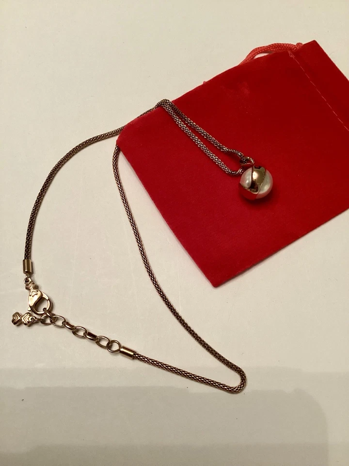 Collar colgante de perlas Skagen Dinamarca con cadena de malla de oro rosa joyería moderna Foto 3 de 4