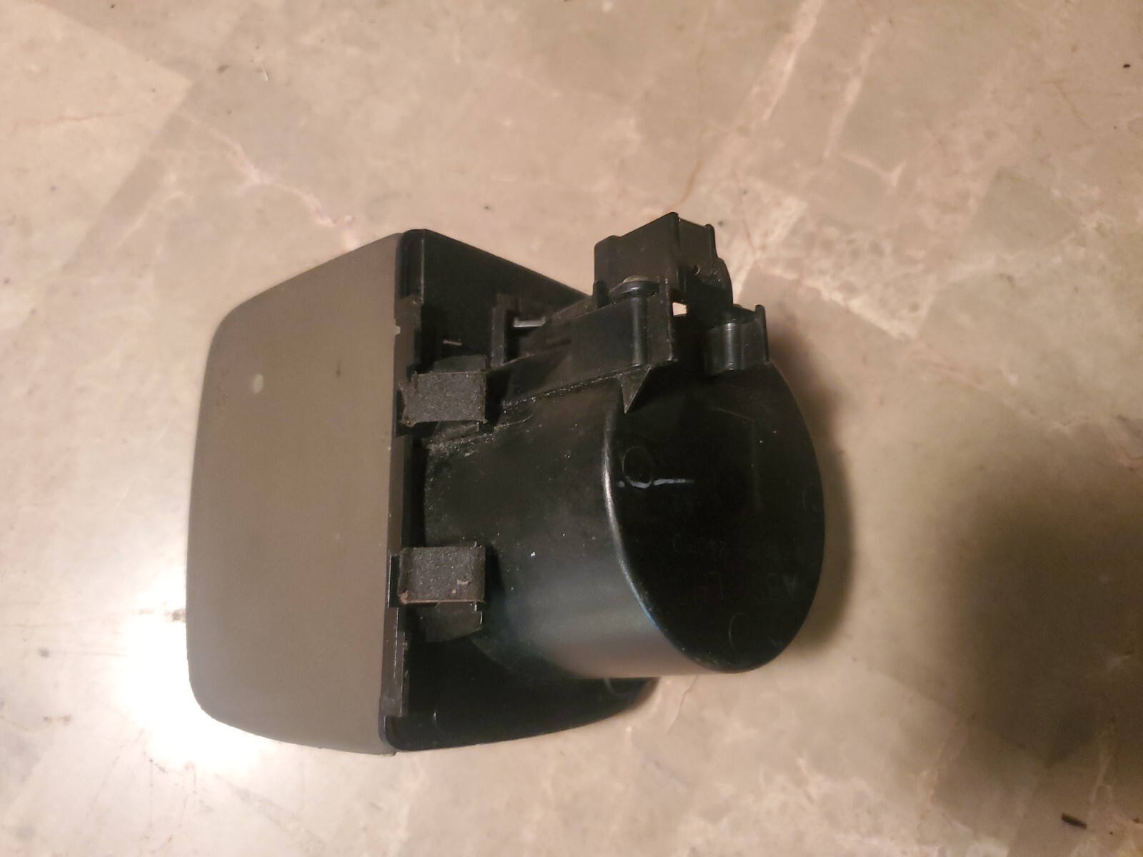 9200 LEXUS SC300 SC400 FRONT CENTER CONSOLE CUP HOLDER eBay