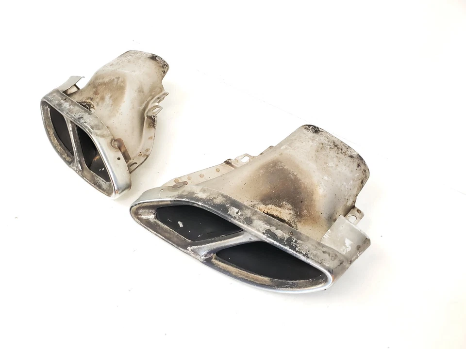 2015-2021 MERCEDES BENZ C450 C43 AMG CONJUNTO DE 2 PONTAS DE SILENCIADOR DE ESCAPE TRASEIRO FABRICANTE DE EQUIPAMENTO ORIGINAL  - Imagem 4 de 4