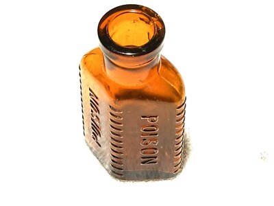 Lilly poison bottle ポイズンボトルアンティークボトル