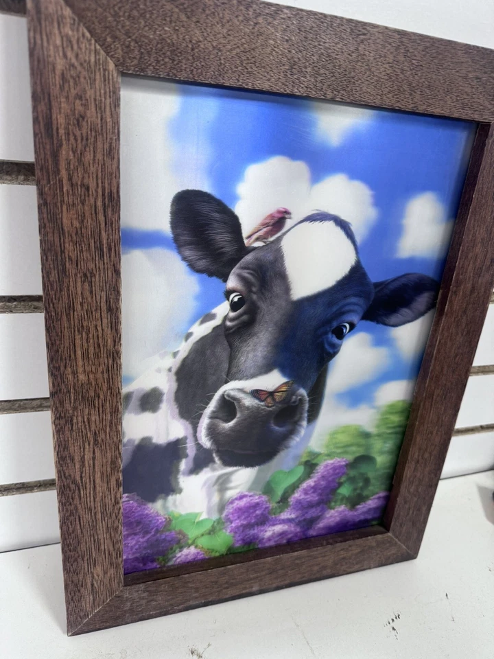 Sujetador anamórfico con marco de madera para colgar en la pared con ventana de vaca Foto 3 de 4