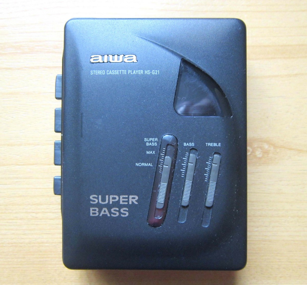 AIWA HS-G21 Portable Stereo Cassette Player Kassettenspieler