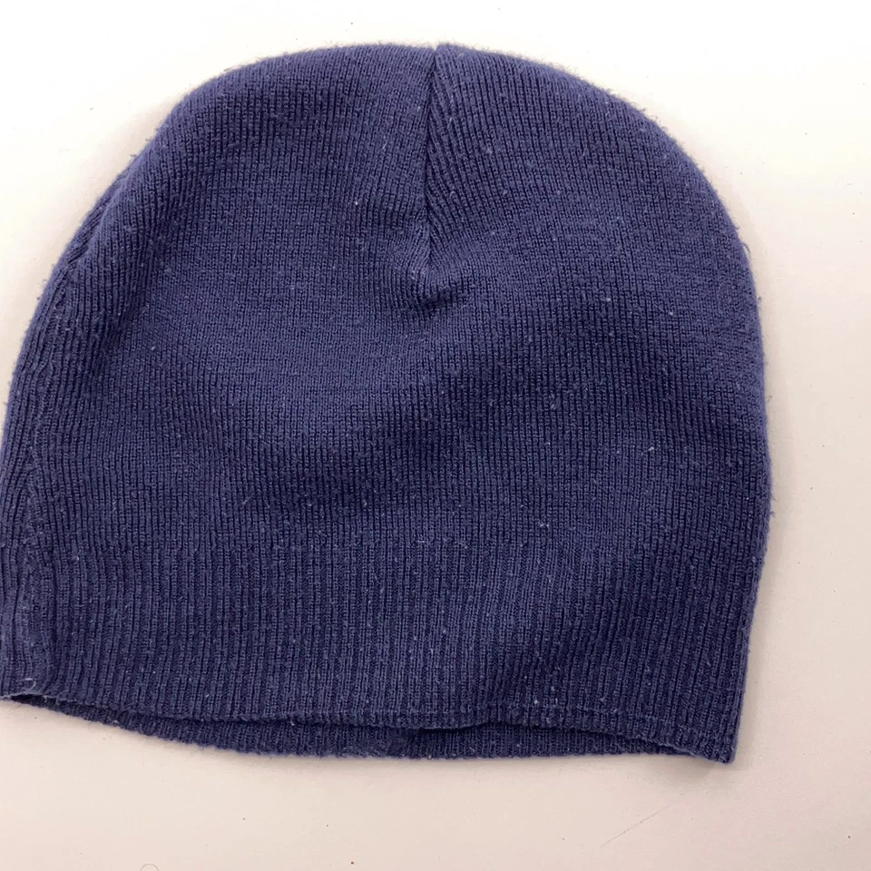 Gorro de invierno Timberland azul con bordado azul Foto 2 de 4