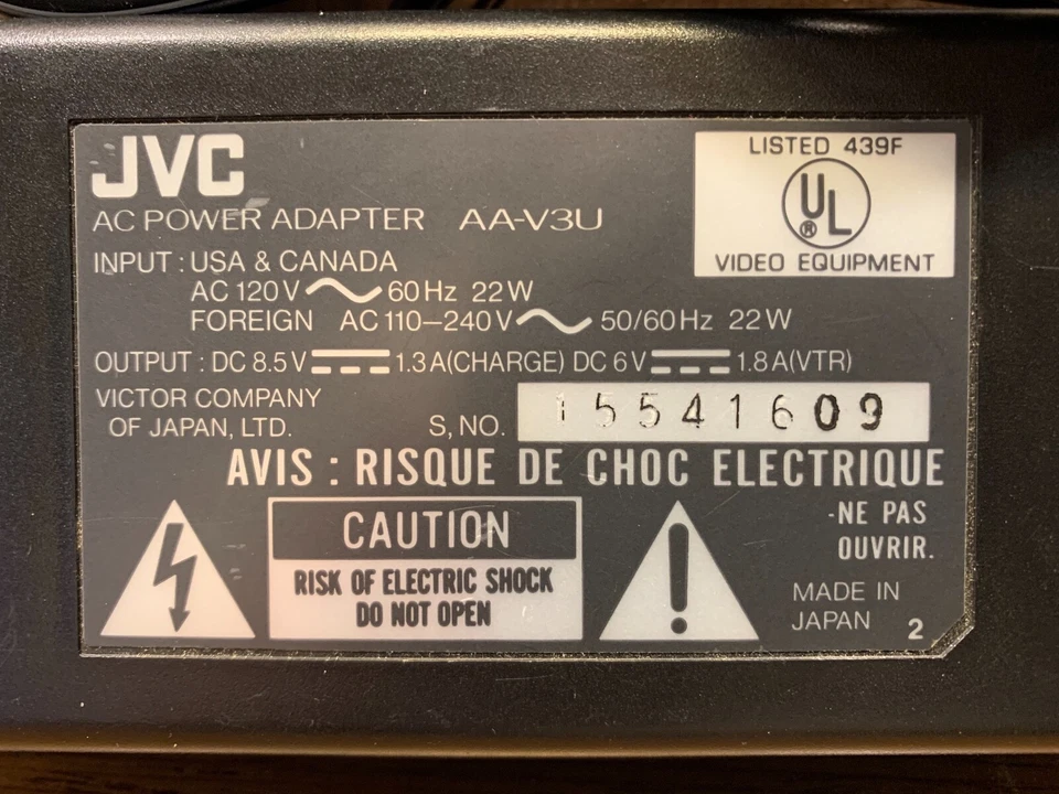 Adaptador de CA/cargador de batería original JVC AA-V3U - usado - sin probar Foto 3 de 3