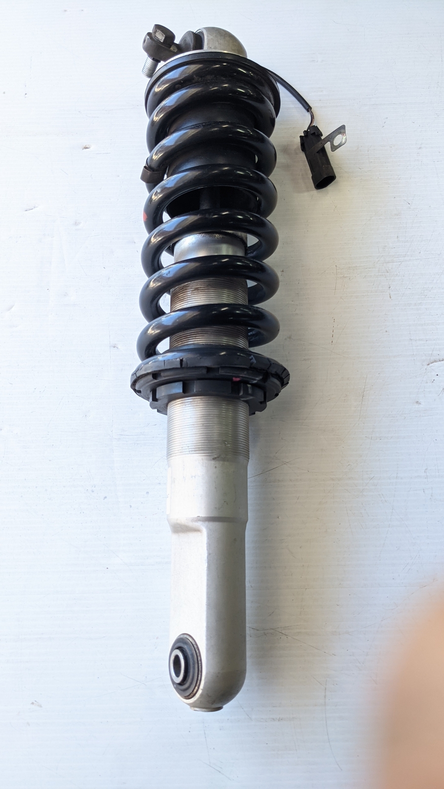 FERRARI 360 SPIDER modena PART ONE REAR SHOCK ABSORBER WITH SPRING 174724