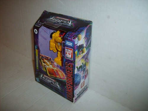 HASBRO TRANSFORMERS GENERATIONS LEGACY DELUXE DRAGSTRIP ACTION FIGURE - Picture 6 of 6