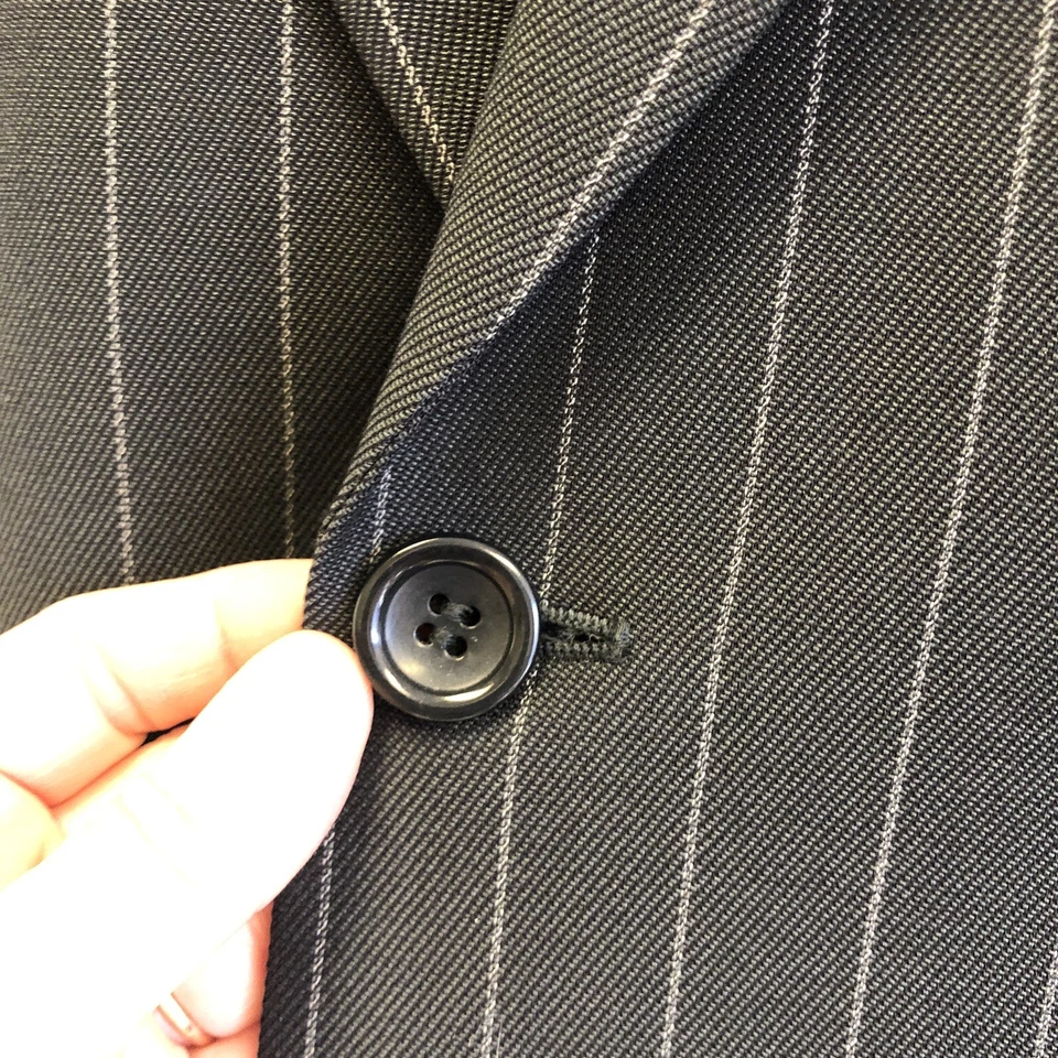 Abrigo deportivo negro Giorgio Armani Collezioni chaqueta a rayas tiza blazer de lana 40 L Foto 3 de 4