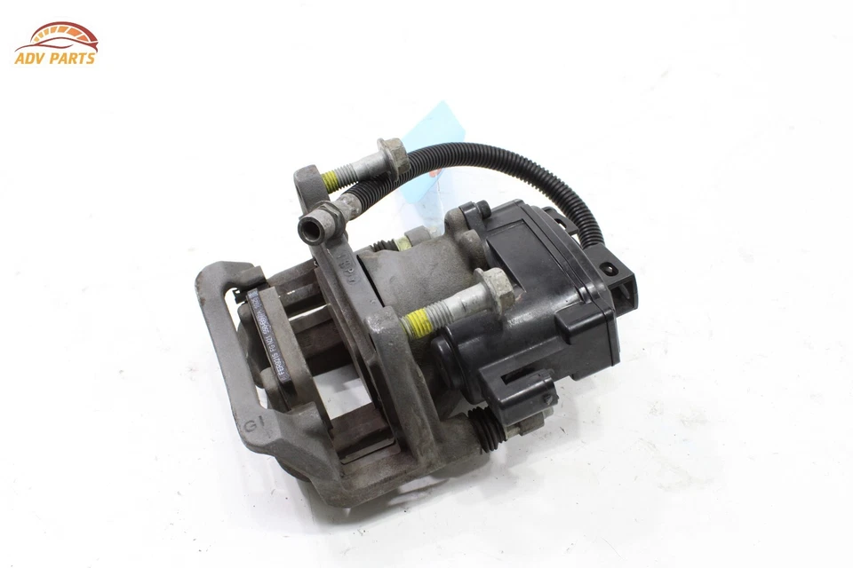 Pinza de freno trasera derecha del lado del pasajero Buick Enclave 2018-2023 OEM Foto 4 de 4