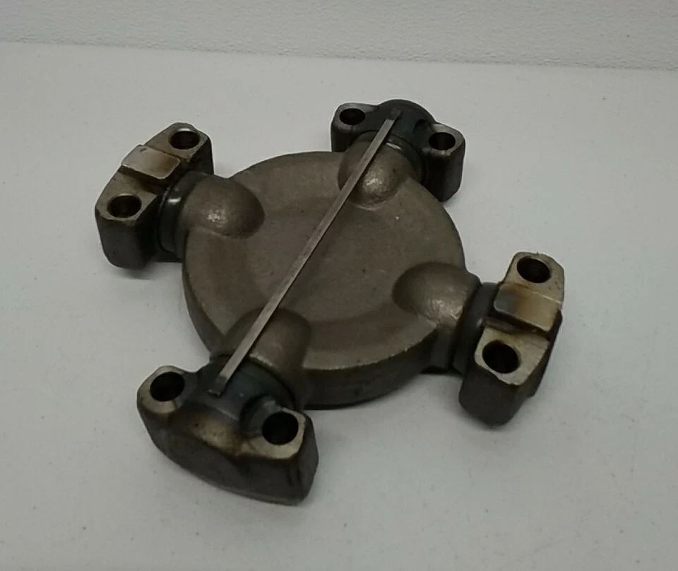 928 Precision Universal Joint Made In USA Bolts Not Included - Image 3 of 4