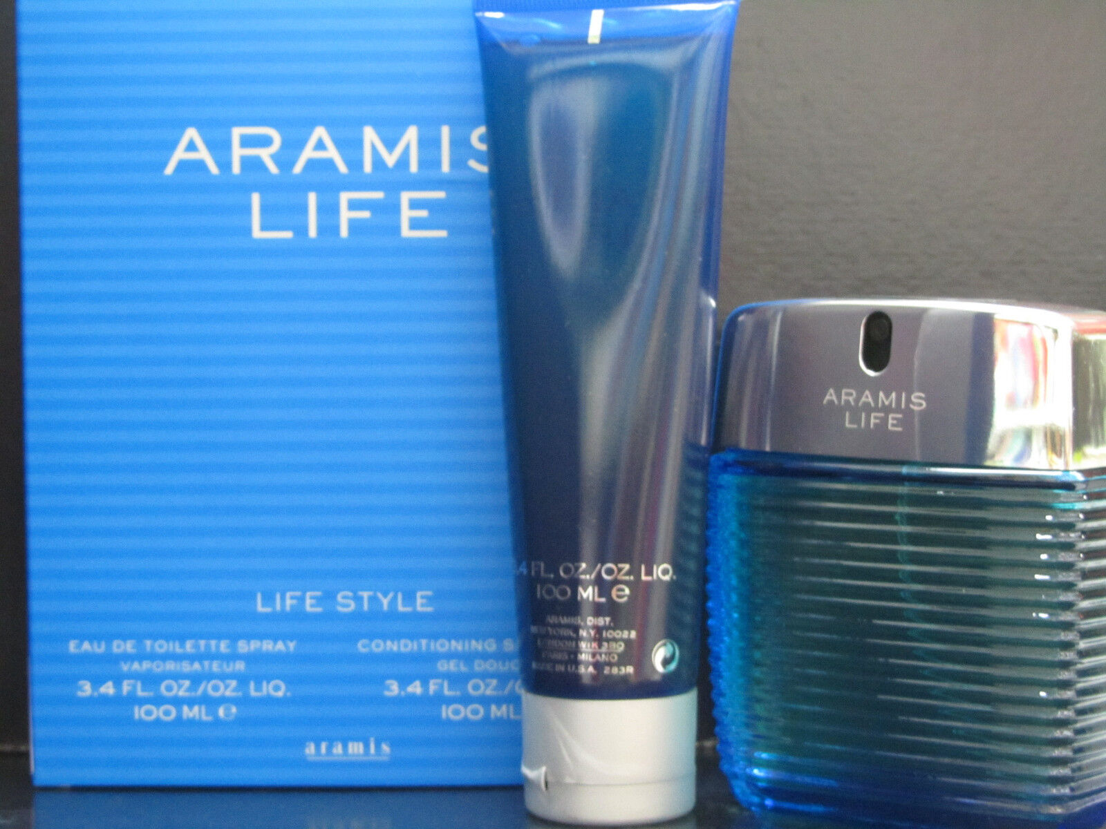 Aramis Life For Men 2 Pcs Set 3.4 oz Eau de Toilette Spray + 3.4 oz Shower Gel