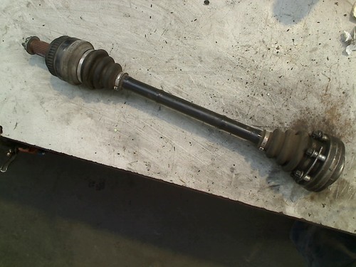 ANTRIEBSWELLE LINKS HINTEN BMW 1 serie (E87/87N) 2005 7533445