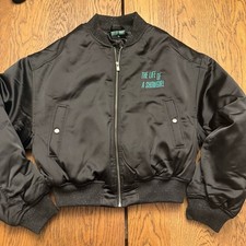 Taylor Swift The Life of a Showgirl Got A Wi hli t Bomber JACKET Size S 
