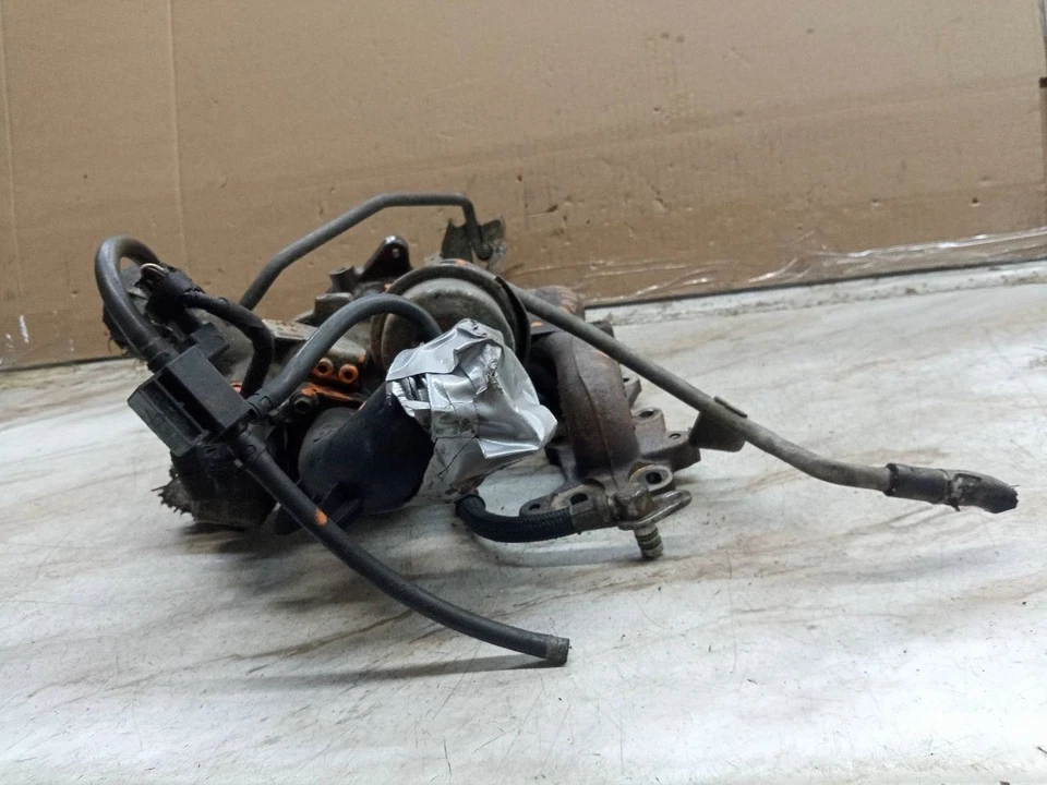 Turbo/supercargador 1,6 L turbo compatible con 14-19 Fiesta 245296 Foto 3 de 4