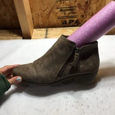 Arizona Jean Company Shoes Womens 8.5 Brown Side Zip Suede Ankle High