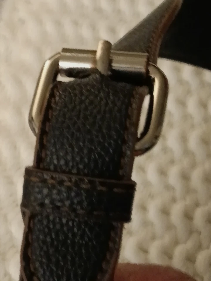 Bolso de hombro Dana Buchman / cuero negro  Foto 4 de 4