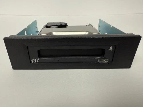IOMEGA 31234404 REV-ATAPI 35GB IDE BACKUP DRIVE  WITH 5.25" BRACKET