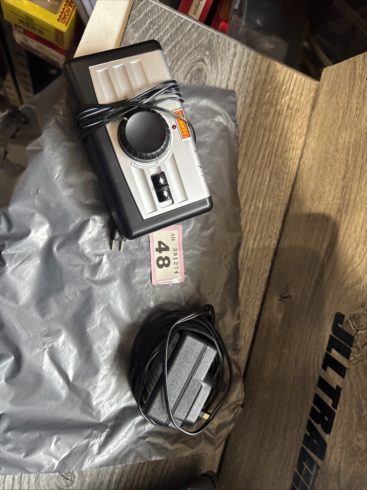 Hornby Standard Train Controller (R8250) - P9000w Used With Plug
