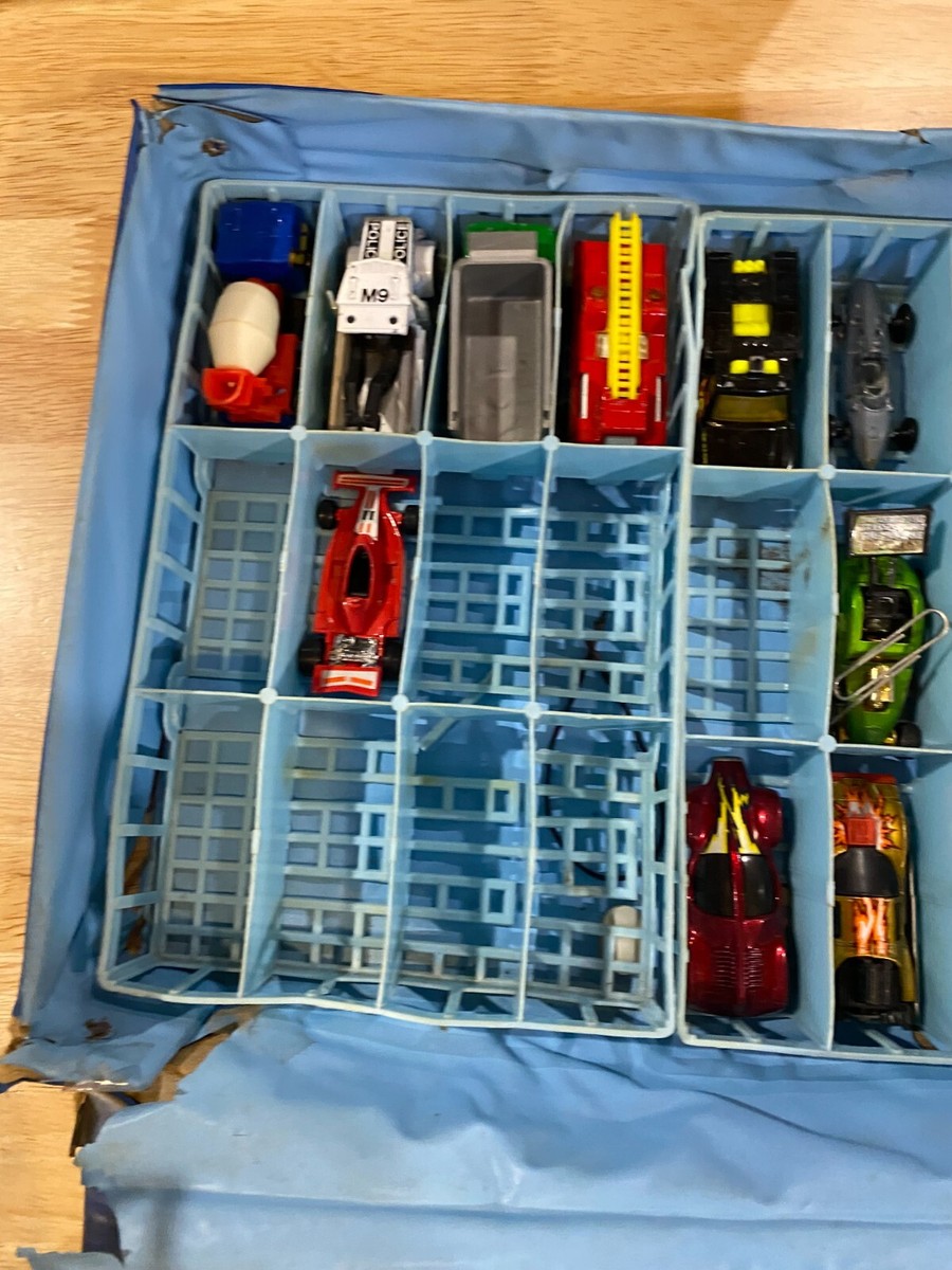 VIntage 1980 Matchbox Official Collectors Case Holds 48 VIntage 1980 Matchbox Official Collectors Case Holds 48