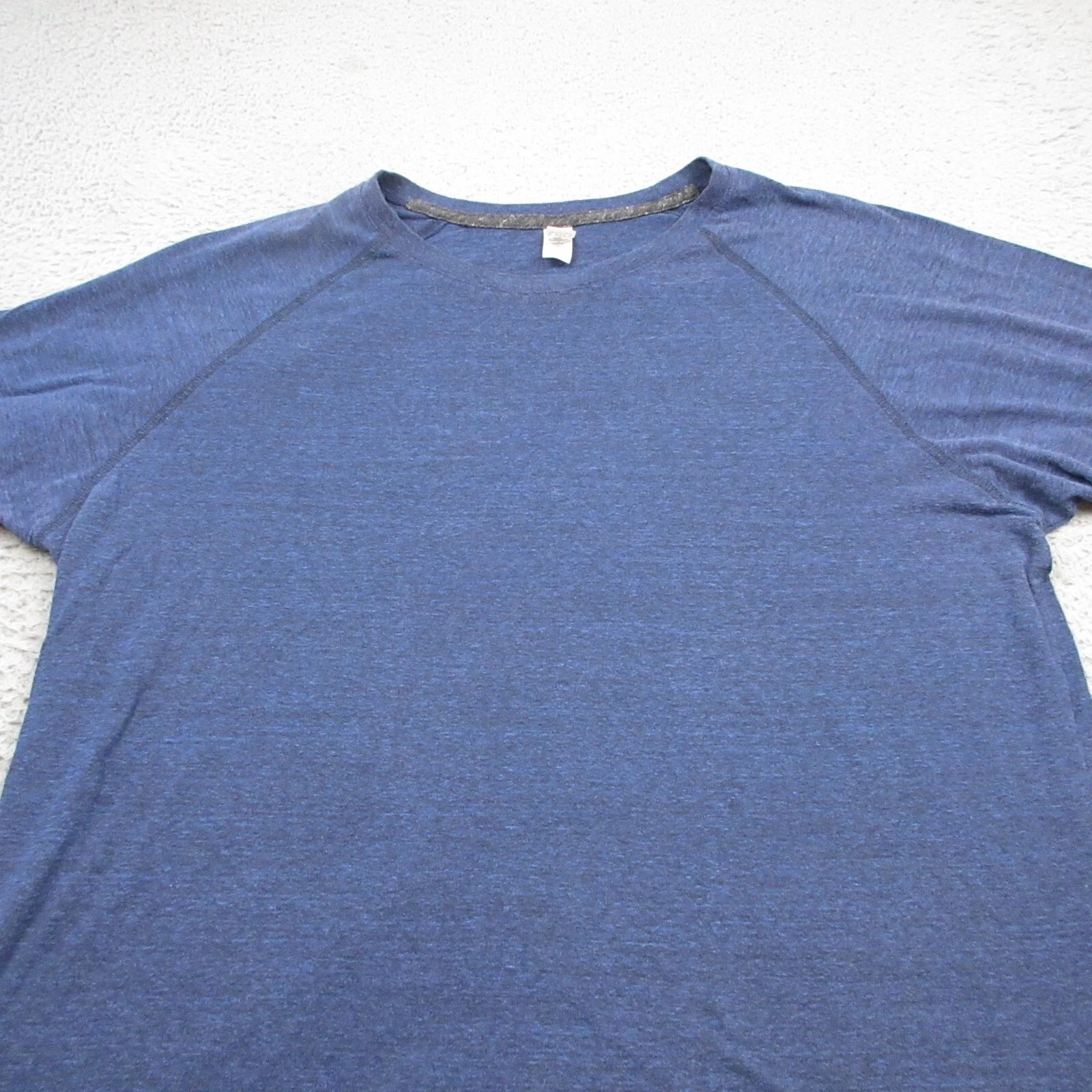 alo-yoga short sleeve gym activewear yoga shirt