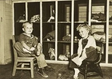 US American War Workers Children Public Nursery New WW2 World War II 8x10 Photo