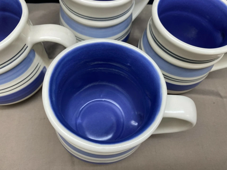 Conjunto de 4 ~ Canecas Pfaltzgraff "RIO" ~ Feitas no México ~ 4" de altura - Imagem 3 de 4