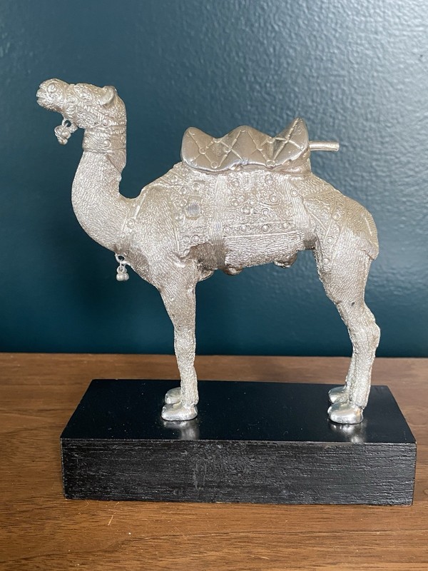 Vtg Silver Tone Metal Camel Statue Figurine Approx. 6” Wooden Base