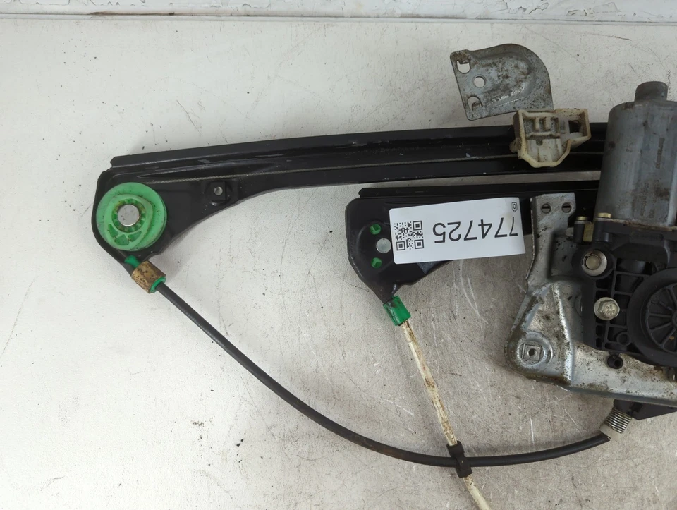 1999-2004 Oldsmobile Alero Driver Left Front Window Regulator LWPZ2 - Image 2 of 4