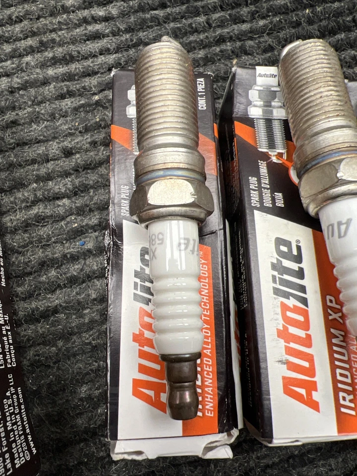 Caja de 4 Bujías-Iridium XP Autolite XP5863 Foto 2 de 4