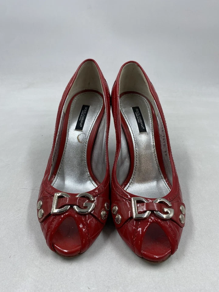 Dolce Gabbana charol rojo punta abierta tacón alto W 6,5 Foto 2 de 4