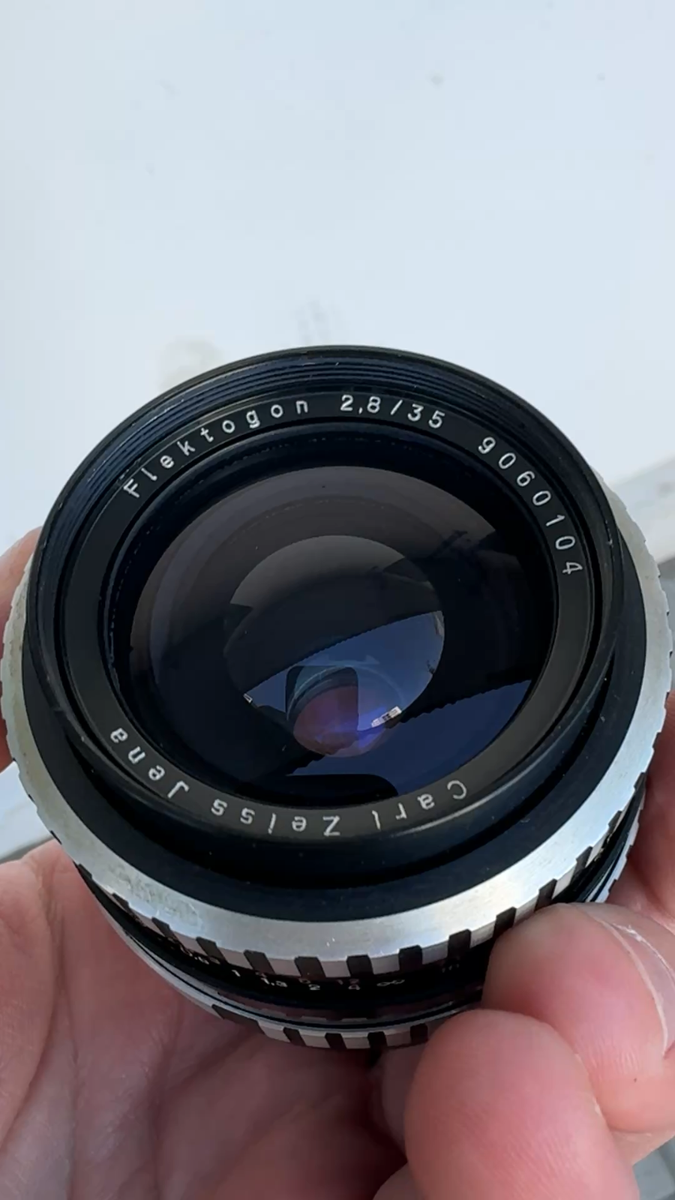 Carl Zeiss Jena Flektogon 中期型 35/2.8 M42 s-l1200.jpg