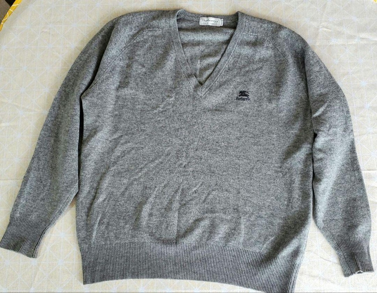 Burberry knit sweater Men's Fashion from Japan