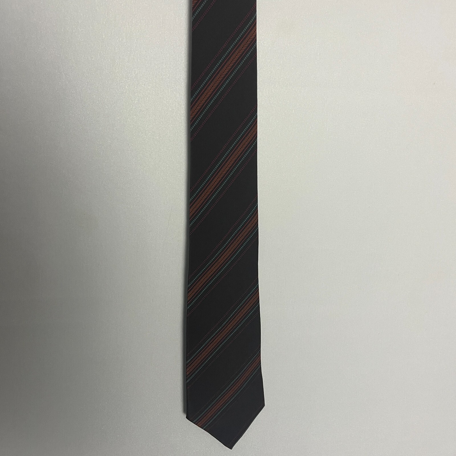 Picture 2 of 5