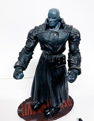 Palisades Resident Evil Series 2 Mr. X Figure Loose + Spare Hand