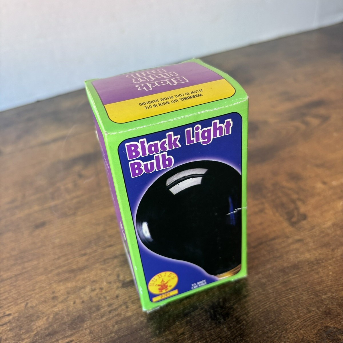 Black Light Halloween Party Bulb 75 Watts 120 Volt Rubies Glow