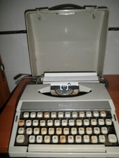 MAQUINA DE ESCRIBIR VINTAGE ROYAL MINI CAJA DE TRANSPORTE ORIGINAL BUEN ESTADO