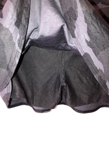 ATHLETA GIRLS SKORT Size 12 BLACK CAMO TIERED CAMO LUX PRINT SWING LINED SHORTS - Picture 4 of 7