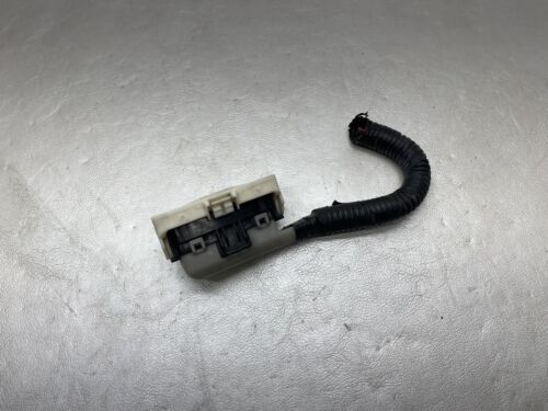 2006-2013 Lexus IS250 IS350 DRIVER LEFT SIDE HEADLIGHT WIRING PLUG PIGTAIL OEM - Picture 4 of 7