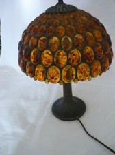 Bernstein Tischlampe, Bronzefuß, gut erhalten, ca. 48 cm hoch, Schirm ca. 40 cm 