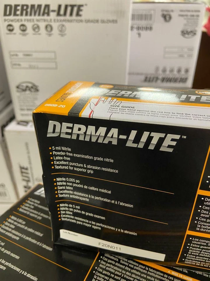 Guantes 1000 SAS DERMA-LITE 6608 5 mil de nitrilo ligeramente en polvo, azules, grandes Foto 3 de 3