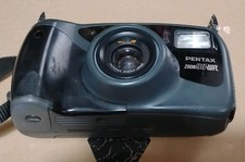 PENTAX Zoom 90-WR 35mm Film Point  Shoot Water Resistant splash proof Camera.