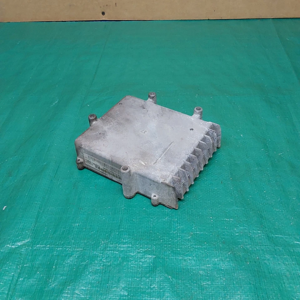 Chrysler Sebring 2002 módulo de unidad de control de transmisión TCU OEM P04896789AC Foto 3 de 4